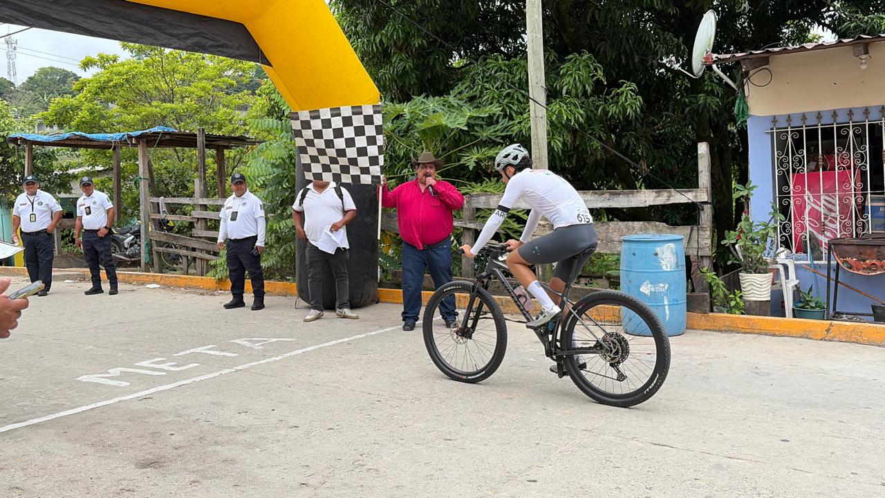 EVENTO DEPORTIVO LIGA CICLISTAS